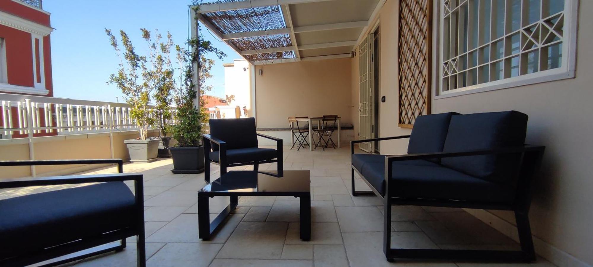 Just Here Apartments - La Terrazza Bari Buitenkant foto